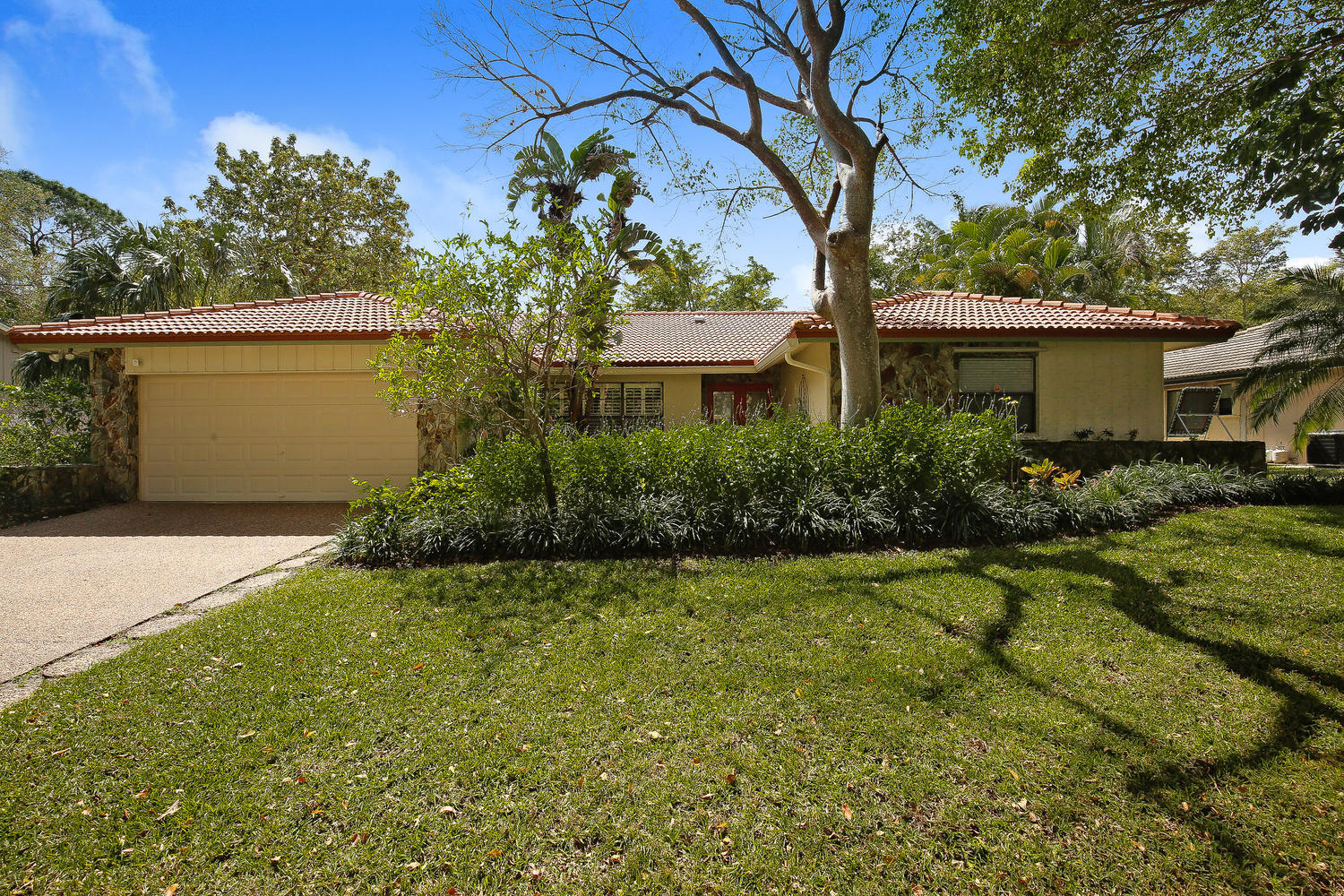 2412 Northwest 35th Street Boca Raton, FL 33431 - Photo 24 of 34 Front Exterior