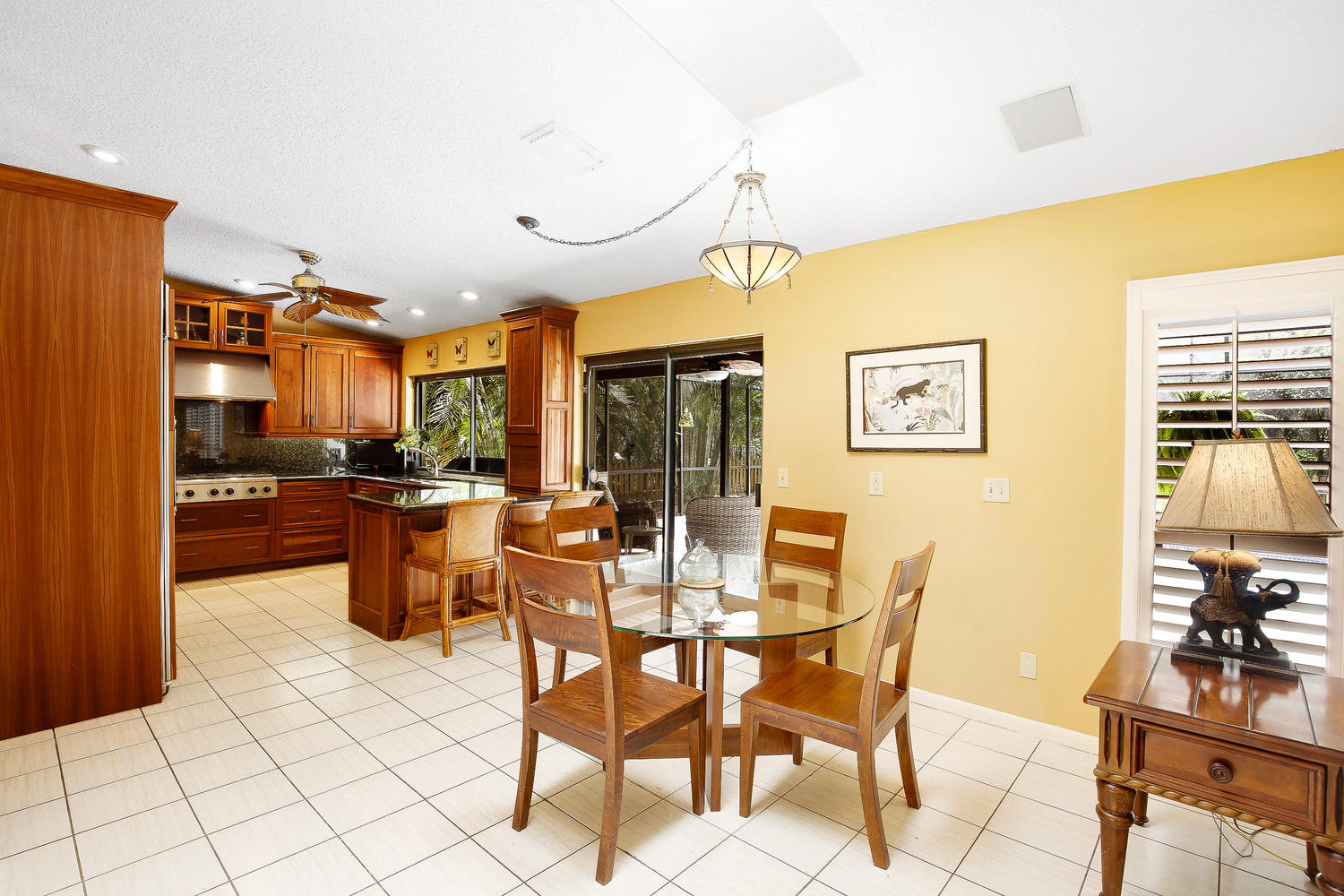 2412 Northwest 35th Street Boca Raton, FL 33431 - Photo 7 of 34 Kitchen and Dining Area
