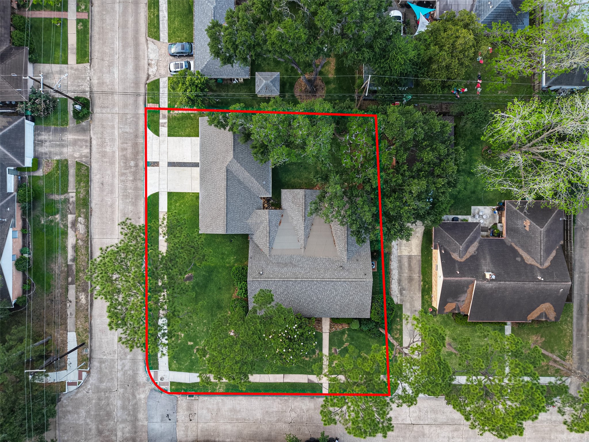 5638 Sanford Road Houston, TX 77096 - Photo 40 of 41 Oversized corner lot spanning over 12,000 sq ft.