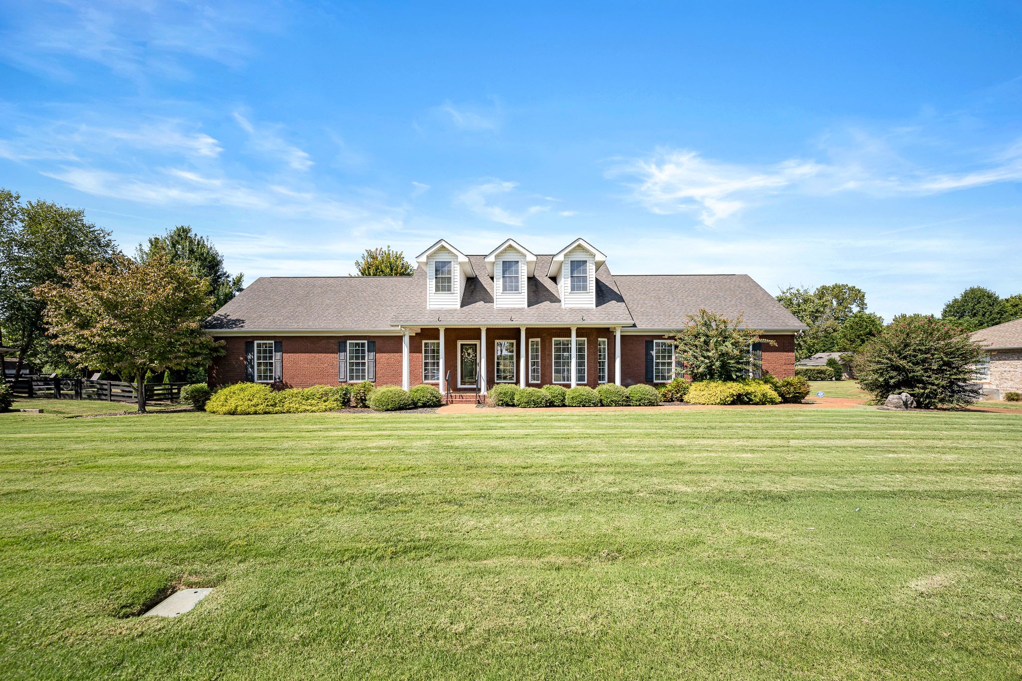 2101 Stratford Road Murfreesboro, TN 37129 - Photo 7 of 54 a front view of a house with a garden