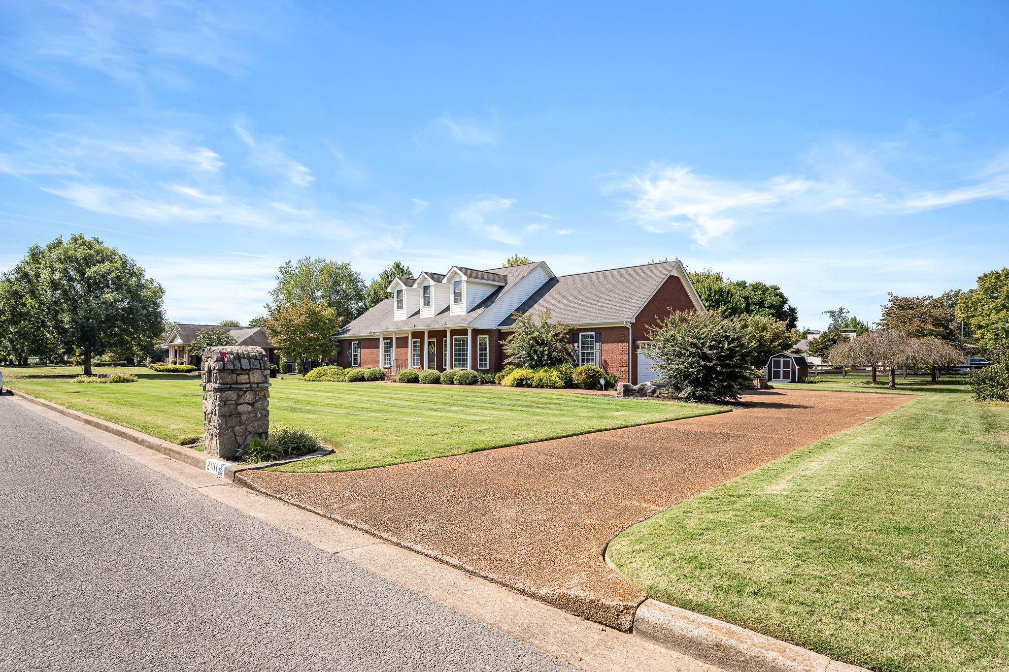 2101 Stratford Road Murfreesboro, TN 37129 - Photo 10 of 54 a house view with a garden space