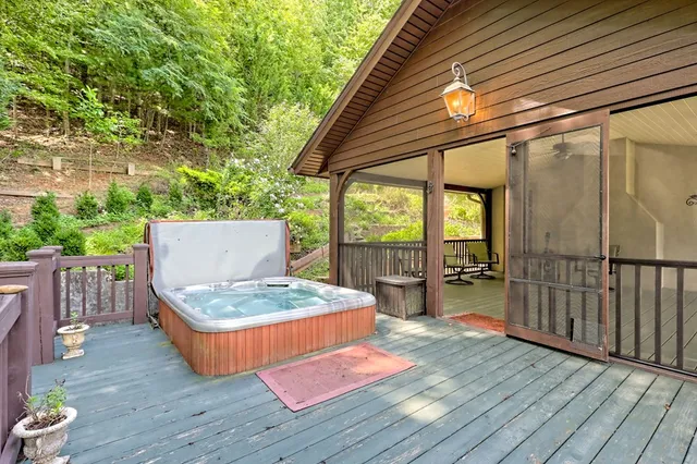 $649,900 | 251 Quail Cove Lane, Brasstown, NC 28902