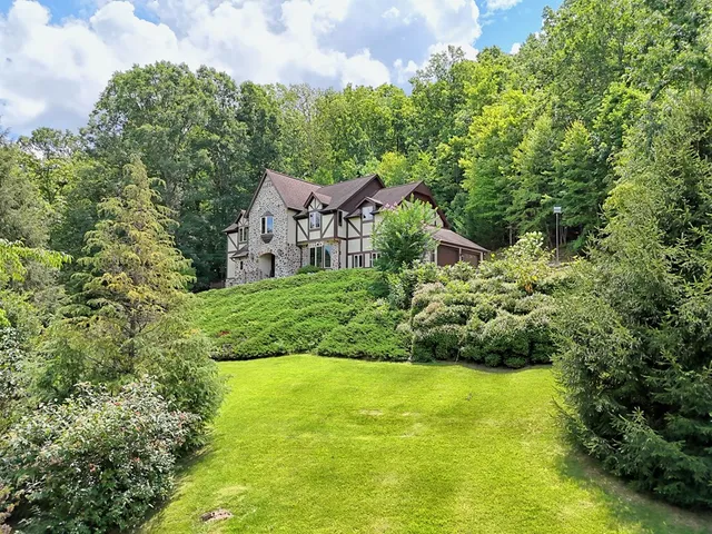 $649,900 | 251 Quail Cove Lane, Brasstown, NC 28902