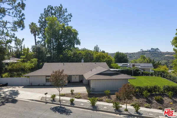 $1,575,000 | 3159 Voltaire Drive, Topanga, CA 90290
