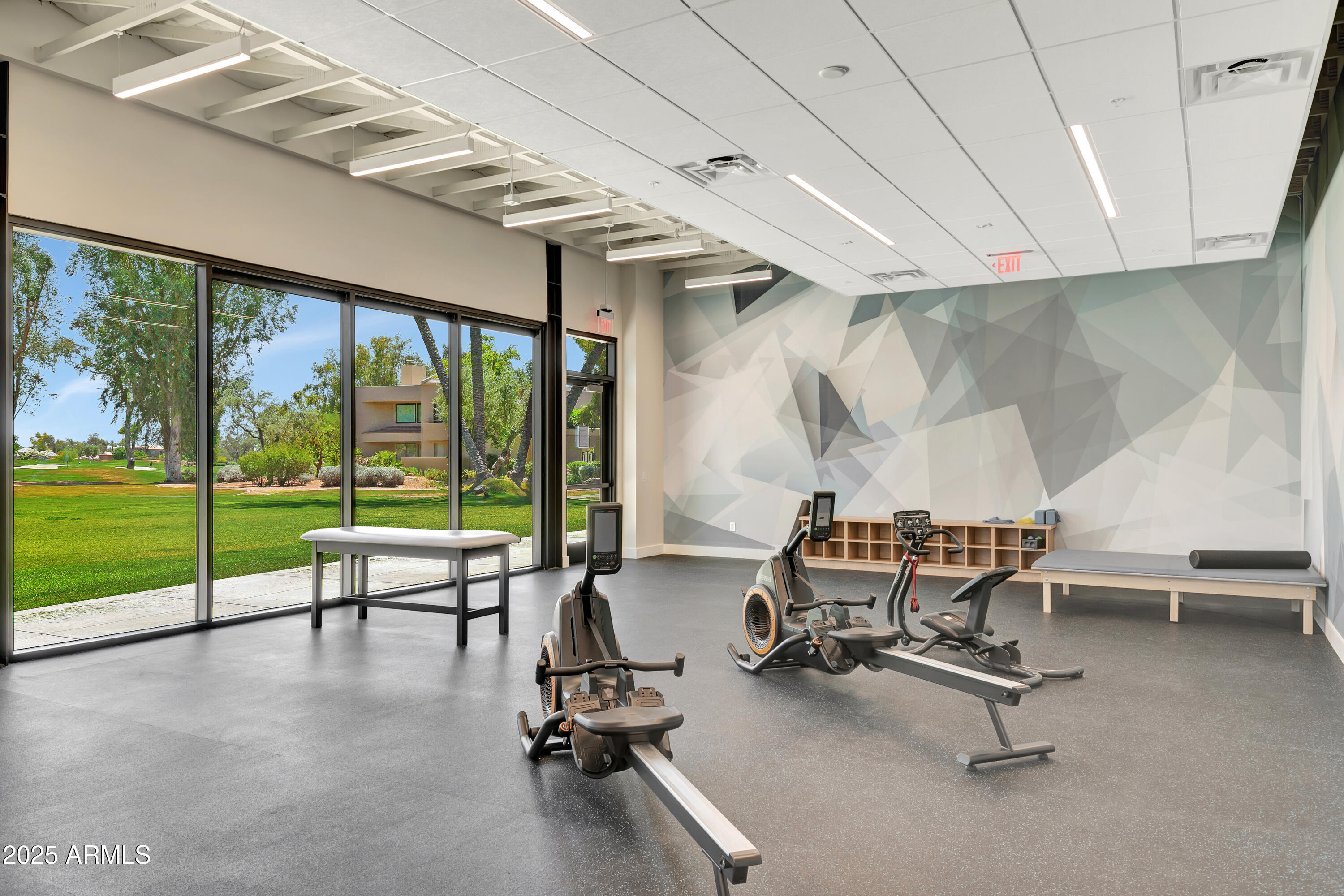 7710 East Gainey Ranch Road, Unit 229 Scottsdale, AZ 85258 - Photo 33 of 50 a view of a room with gym equipment