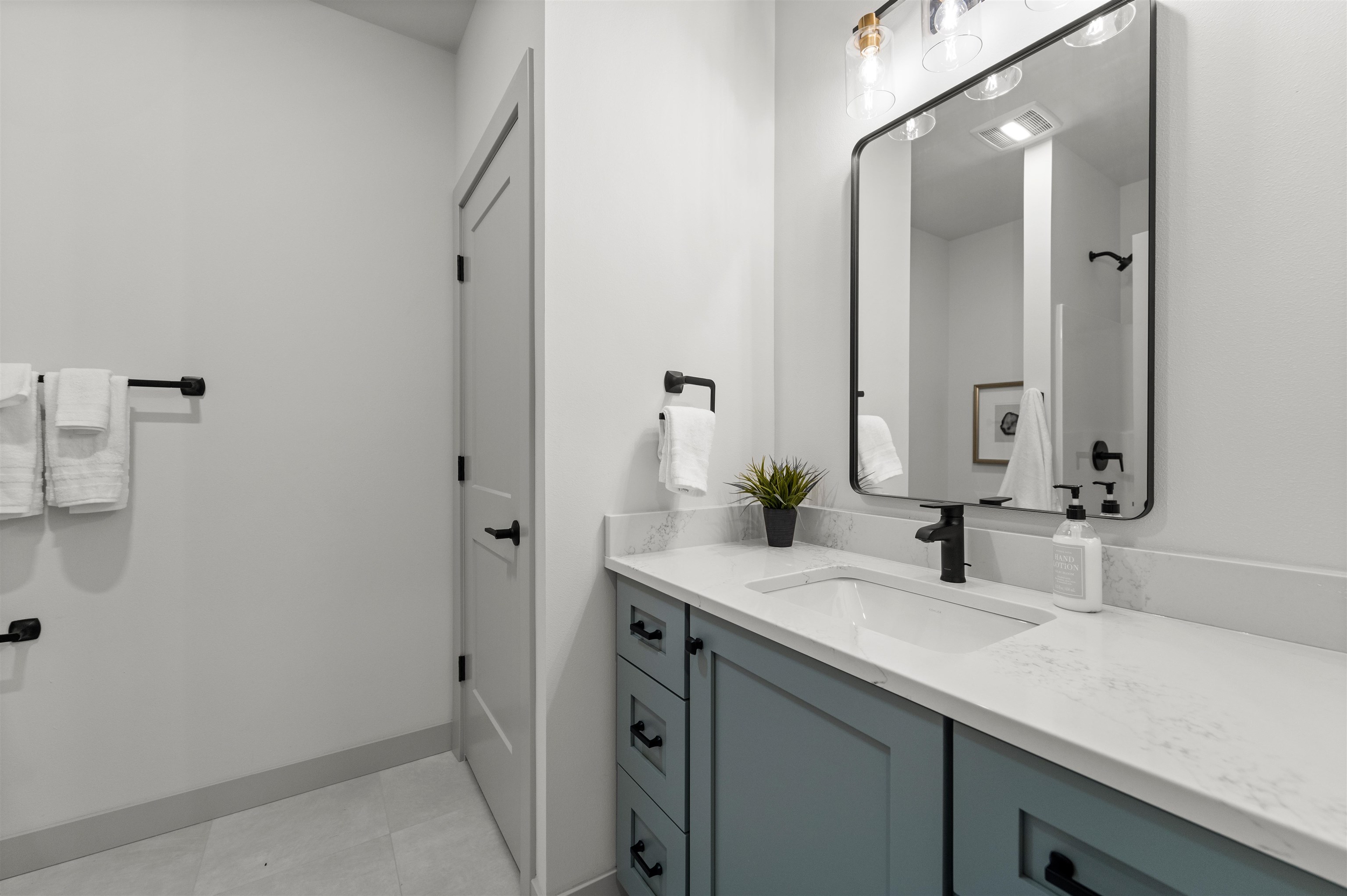 L138 Colton Sun Prairie Sun Prairie, WI 53590 - Photo 24 of 27