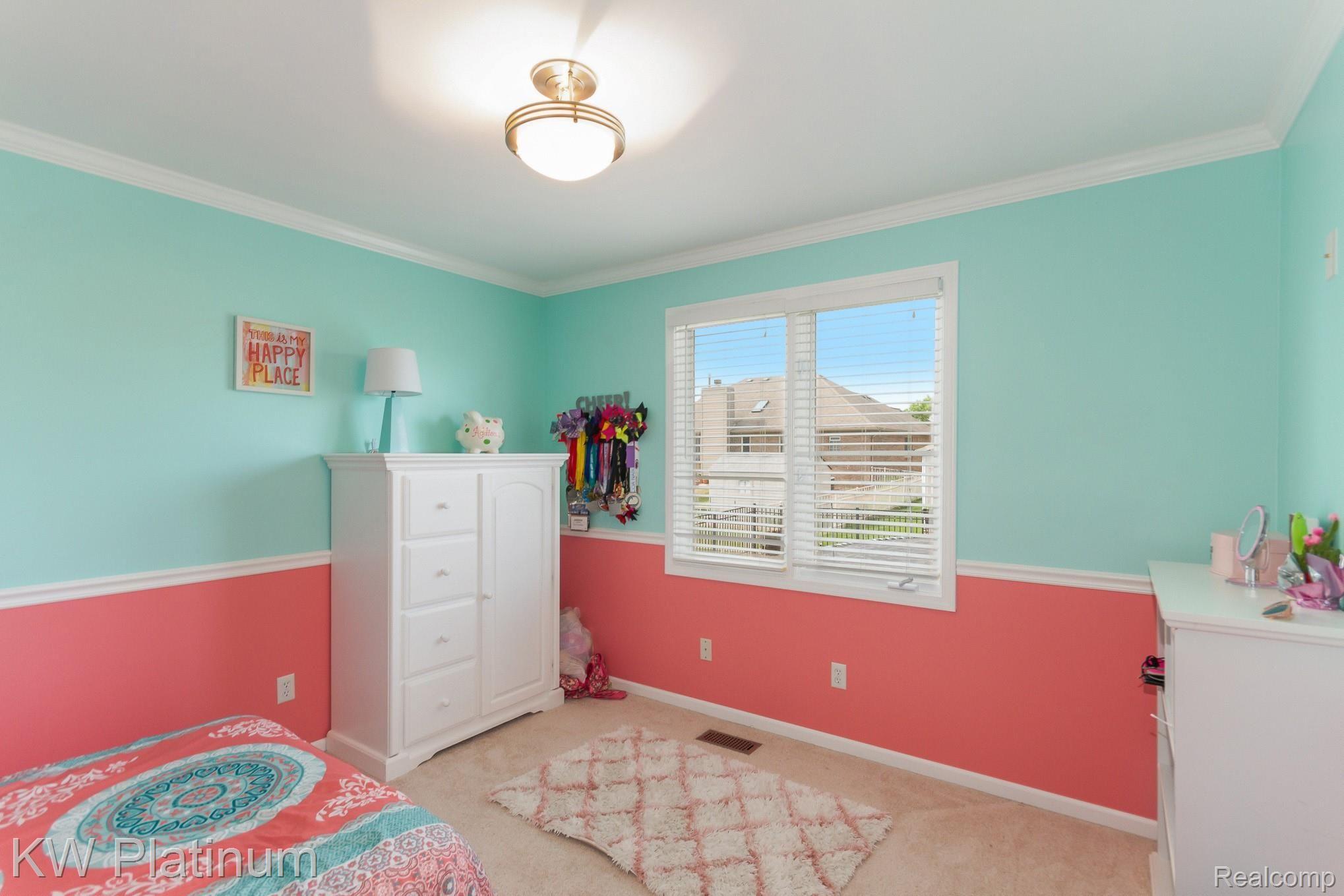 22501 Brantingham Road Macomb, MI 48044 - Photo 19 of 30 22501 Brantingham Rd_24.jpg