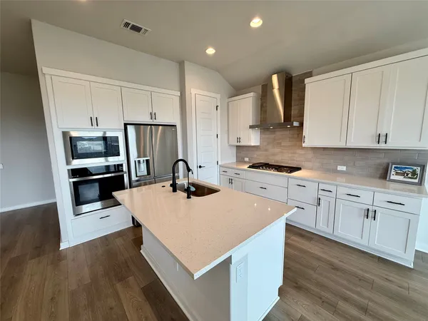 $2,500 | 6410 Velvet Leaf Lane, Buda, TX 78610