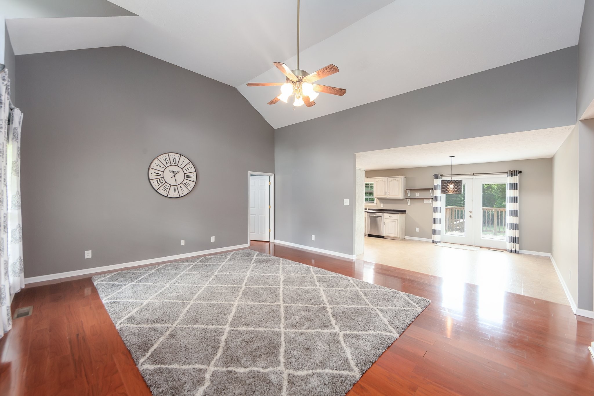 693 Post Oak Road Camden, TN 38320 - Photo 4 of 29 Gallery Image 4