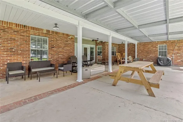 $545,000 | 710 1st Street, Lake Arthur, LA 70549