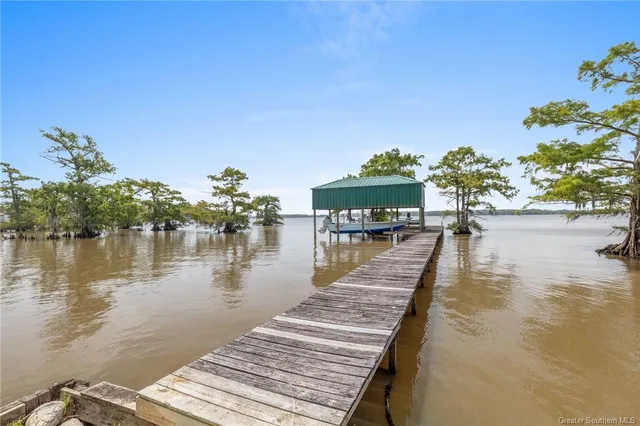 $545,000 | 710 1st Street, Lake Arthur, LA 70549