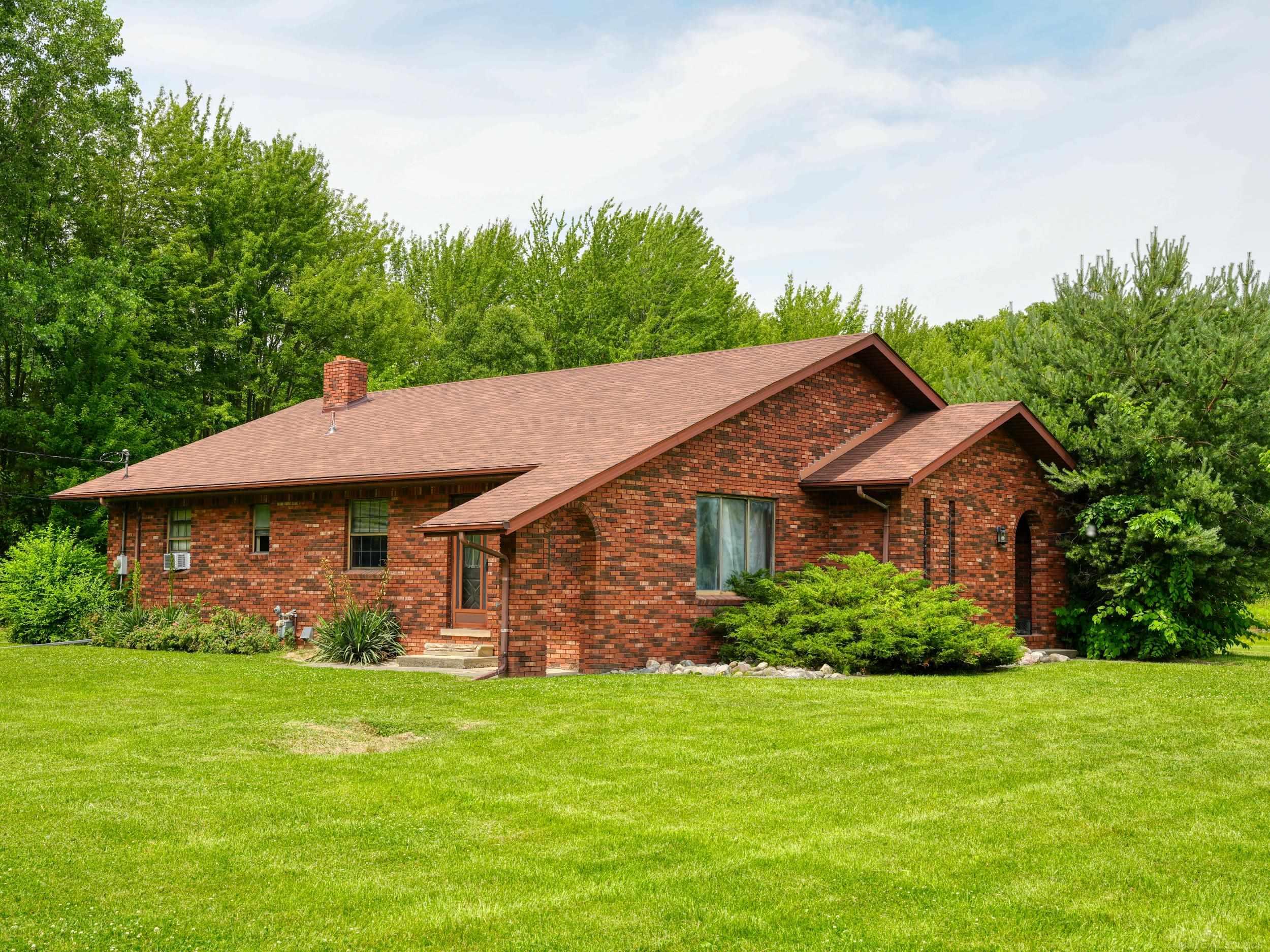 1980 Hessen Road Columbus, MI 48063 - Photo 1 of 31 50147084-58070536-6f99-4802-a6ce-e4285978eef7.JPG