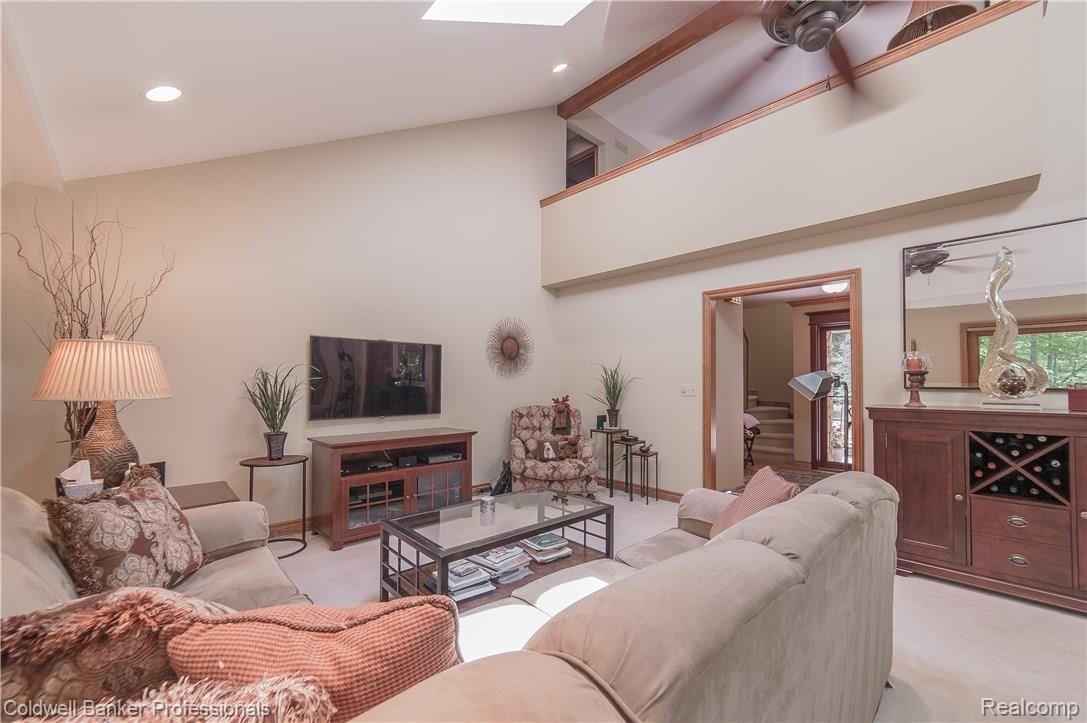 4682 Lake George Road Leonard, MI 48367 - Photo 8 of 50 4682 Lake George-15.jpg