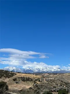 $250,000 | 13635 Duxbury Road, Hesperia, CA 92345