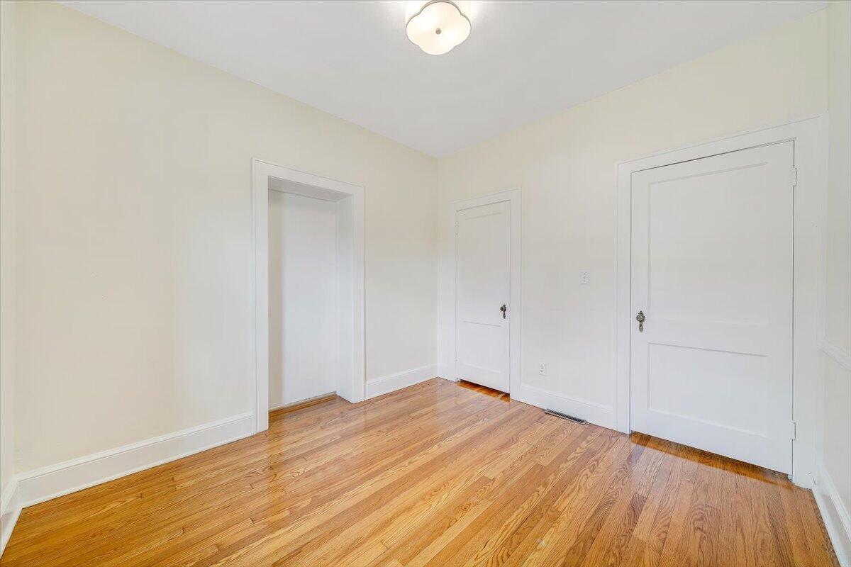 3116 Spring Road Southwest Roanoke, VA 24015 - Photo 19 of 39 26-MIB05520