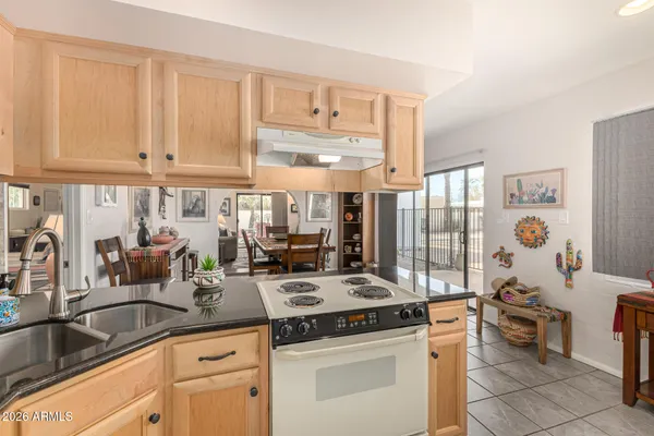 $319,900 | 1441 East Maryland Avenue, Unit 10, Phoenix, AZ 85014