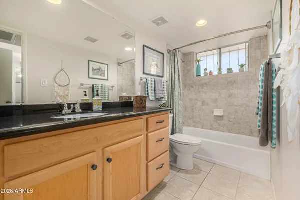 $319,900 | 1441 East Maryland Avenue, Unit 10, Phoenix, AZ 85014