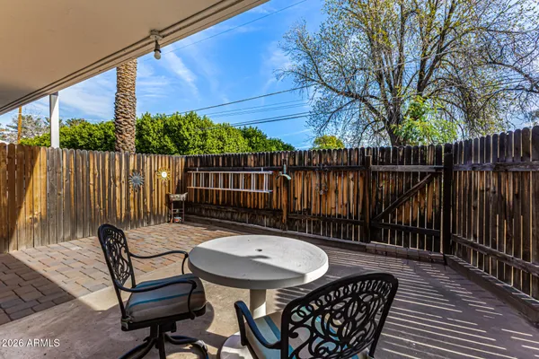 $319,900 | 1441 East Maryland Avenue, Unit 10, Phoenix, AZ 85014