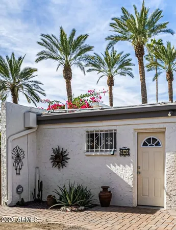 $319,900 | 1441 East Maryland Avenue, Unit 10, Phoenix, AZ 85014