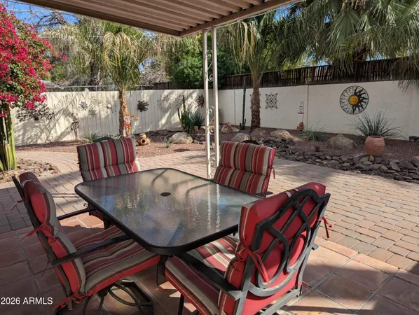 $319,900 | 1441 East Maryland Avenue, Unit 10, Phoenix, AZ 85014