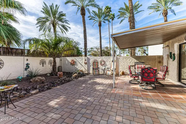 $319,900 | 1441 East Maryland Avenue, Unit 10, Phoenix, AZ 85014