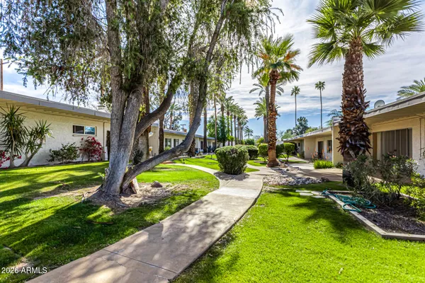 $319,900 | 1441 East Maryland Avenue, Unit 10, Phoenix, AZ 85014