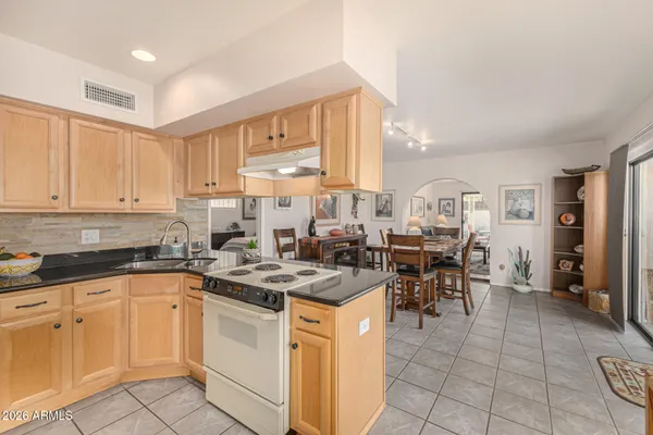 $319,900 | 1441 East Maryland Avenue, Unit 10, Phoenix, AZ 85014