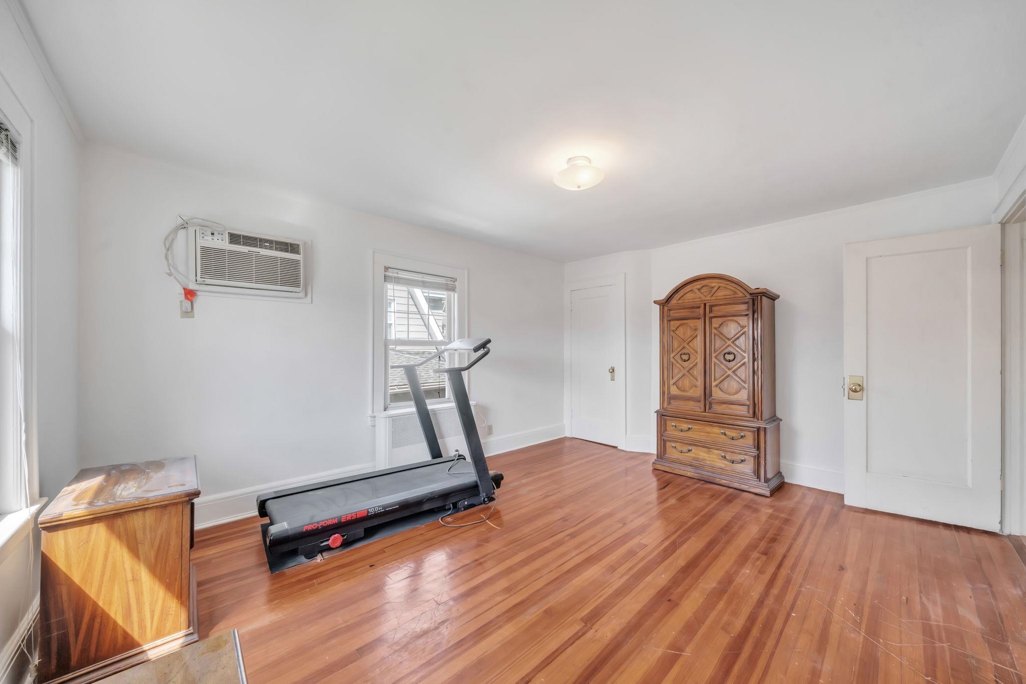 865 Livingston Road Elizabeth, NJ 07208 - Photo 24 of 39 Gallery Image 24