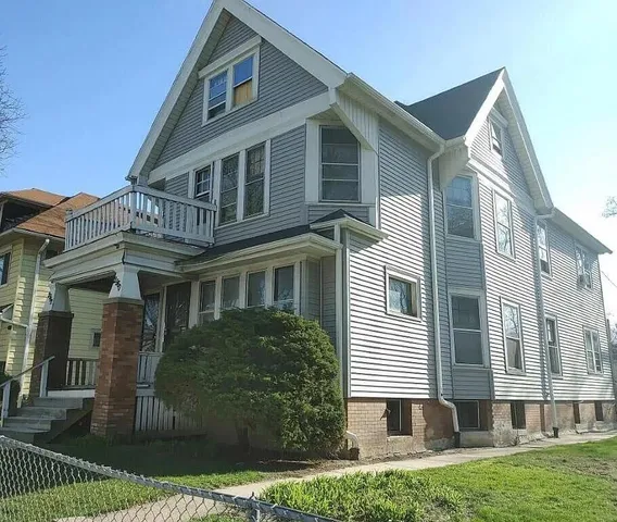 $144,000 | 2960 North 6th Street, Unit 2962, Milwaukee, WI 53212