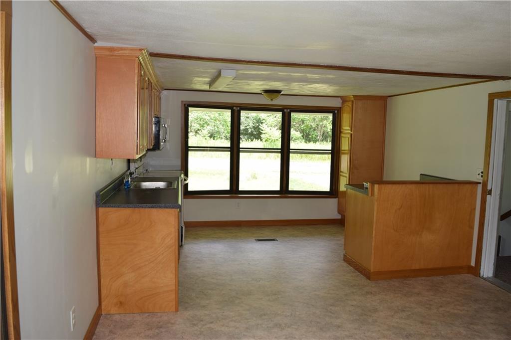 168 Cole Road Sandy Lake, PA 16145 - Photo 5 of 25
