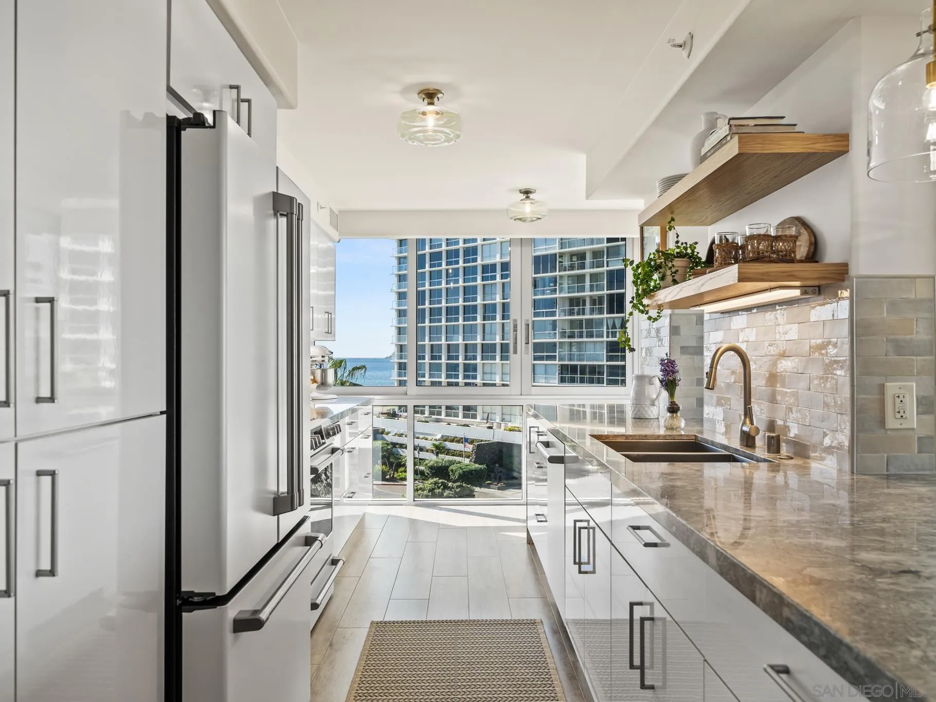 1750 Avenida Del Mundo, Unit 404 Coronado, CA 92118 - Photo 21 of 55