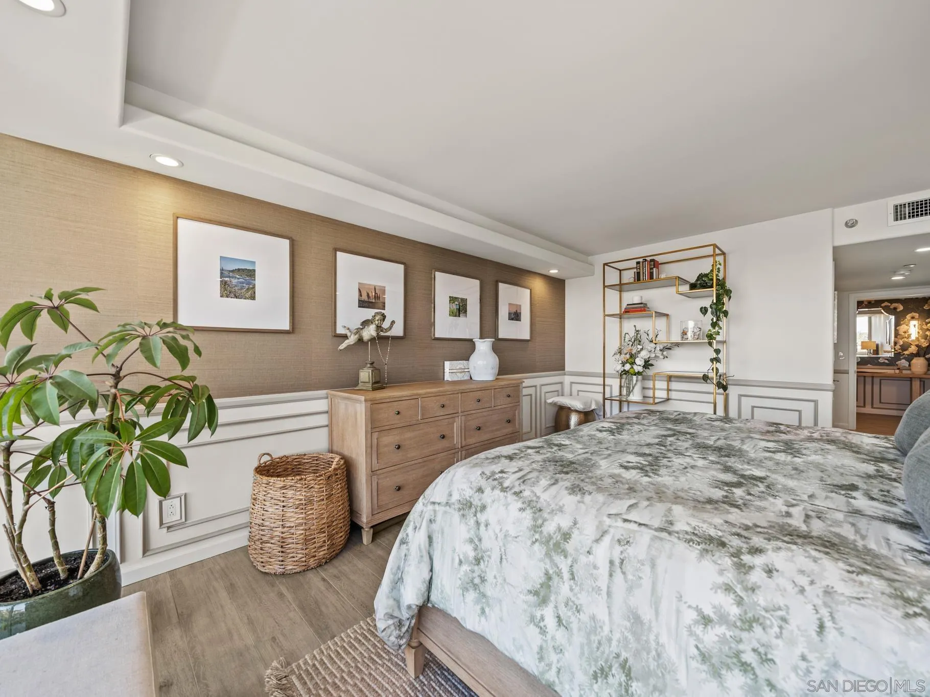 1750 Avenida Del Mundo, Unit 404 Coronado, CA 92118 - Photo 31 of 55