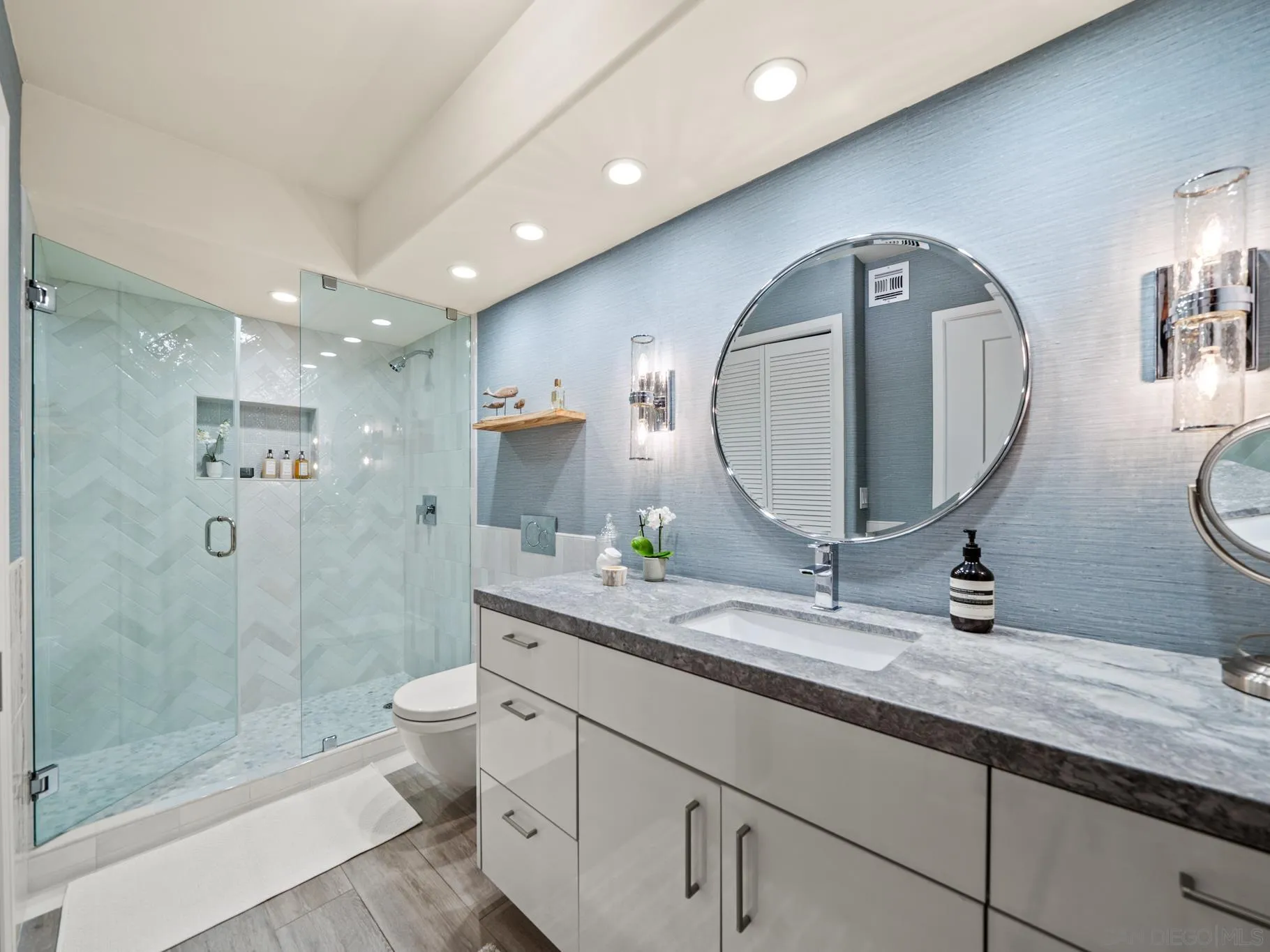 1750 Avenida Del Mundo, Unit 404 Coronado, CA 92118 - Photo 45 of 55