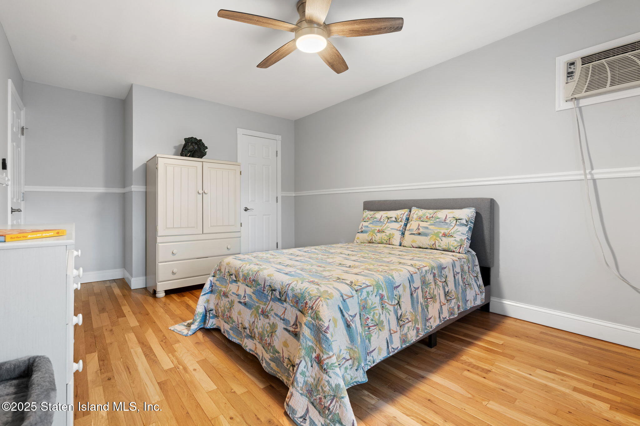 20 Helene Court Staten Island, NY 10309 - Photo 12 of 31 BEDROOM 2