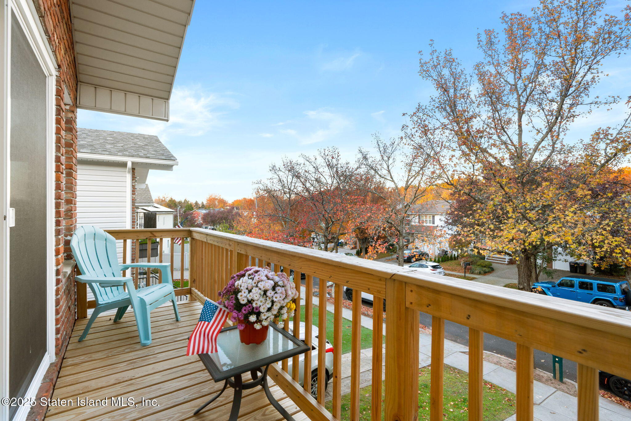 20 Helene Court Staten Island, NY 10309 - Photo 7 of 31 BALCONY
