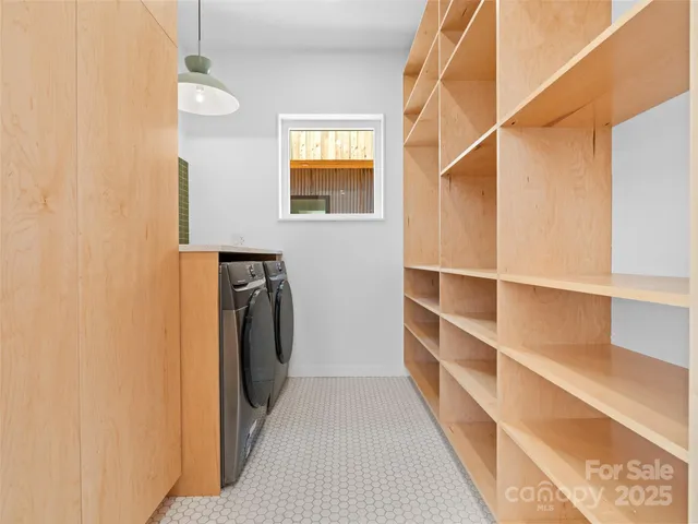 a view of a walk in closet