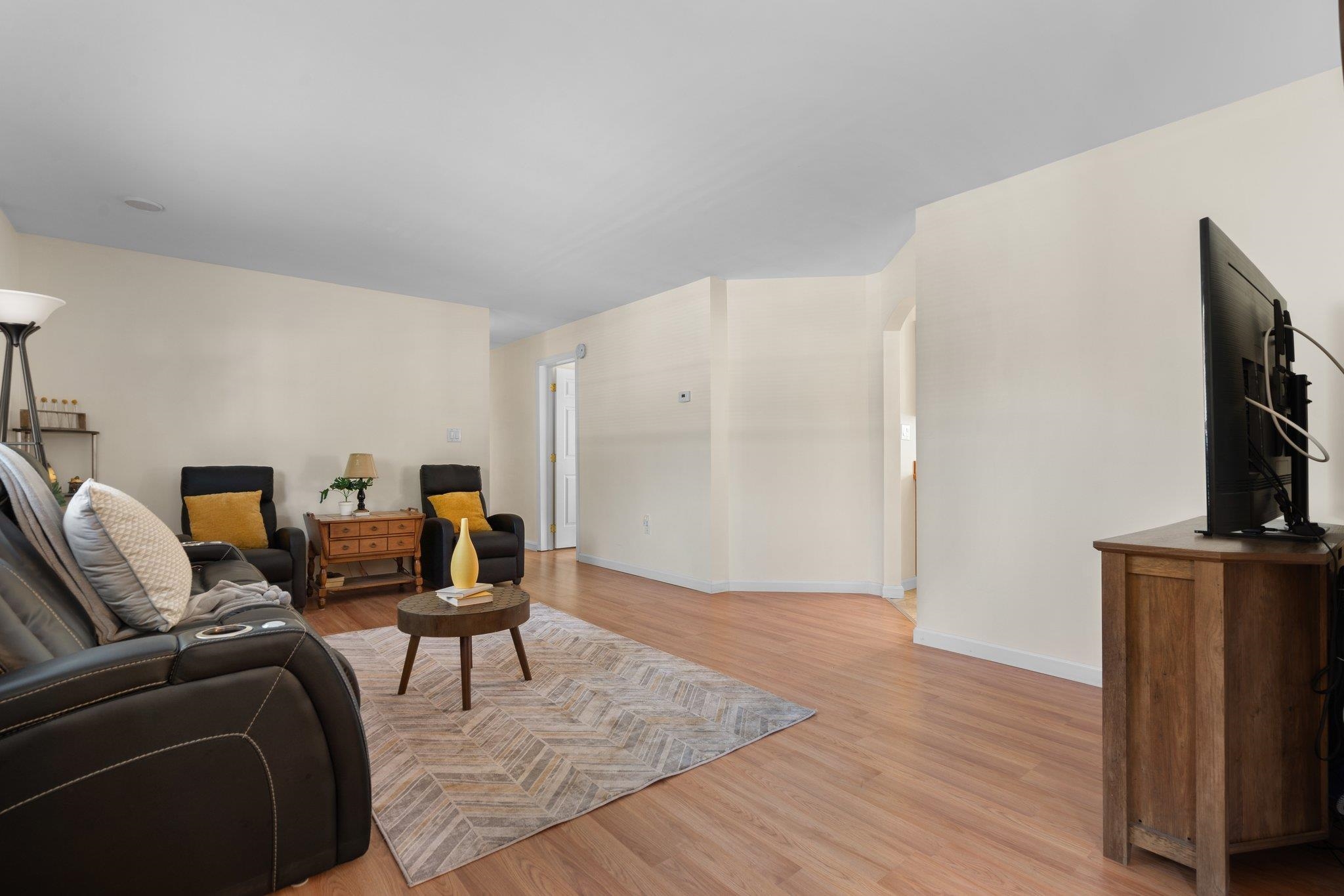 39 Serenity Way Manchester, NH 03104 - Photo 30 of 33