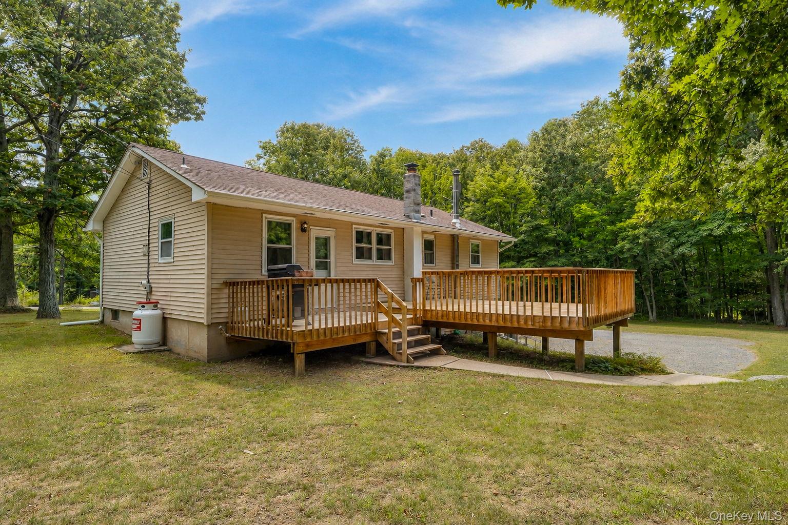 120 Basel Road Pine Bush, NY 12566 - Photo 20 of 38