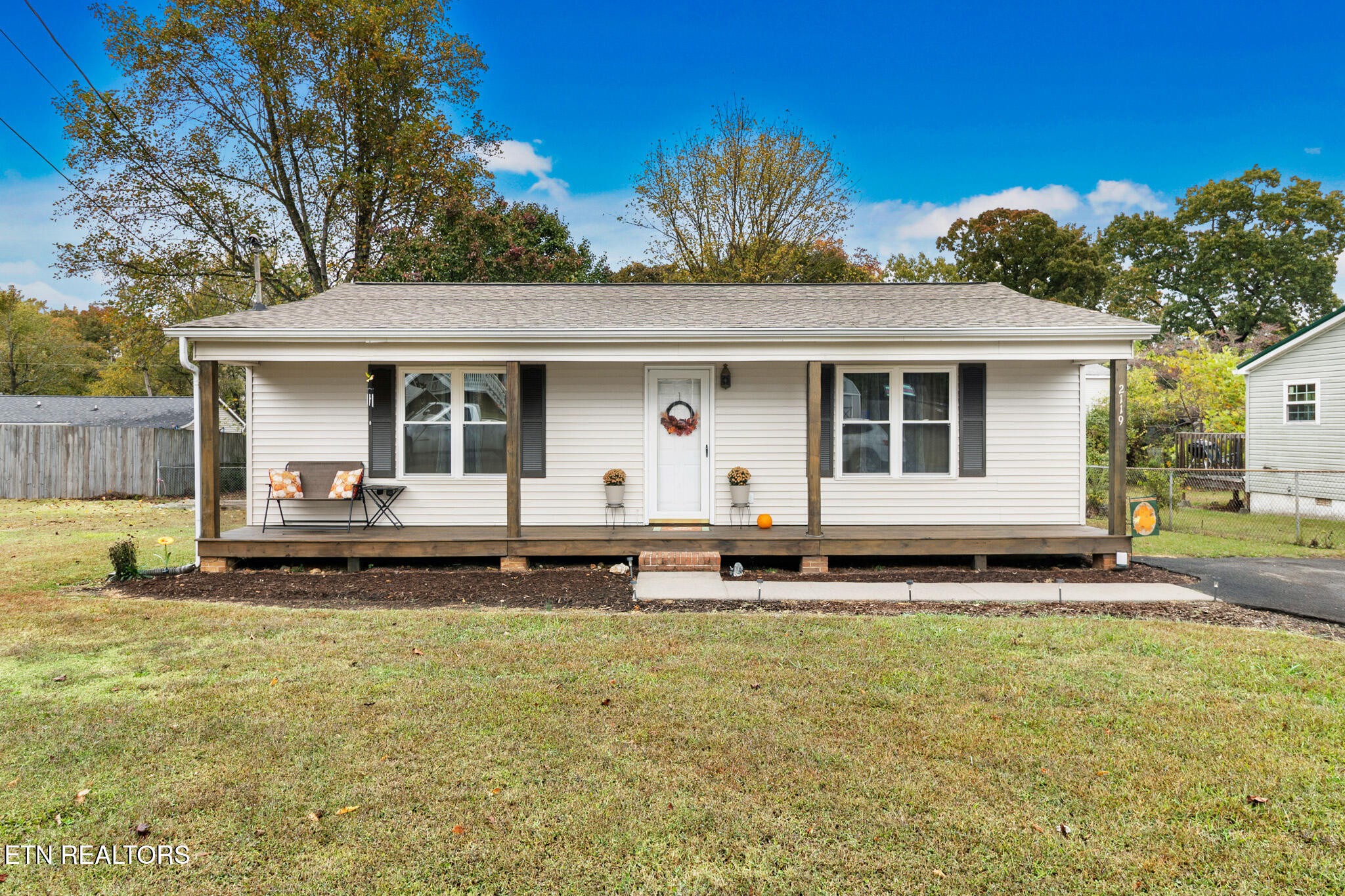 2119 Spring Meadow Lane Southeast Cleveland, TN 37311 - Photo 2 of 18