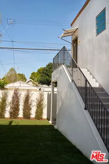 $3,895,000 | 2214 Glencoe Avenue, Venice, CA 90291