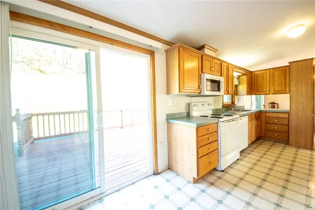 $327,500 | 552 County Hwy Mount, Mount Upton, NY 13809