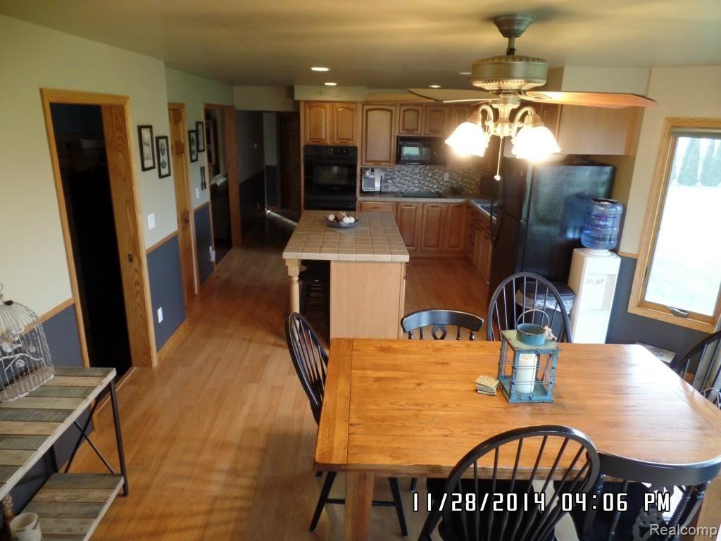 13432 Gilbert Road Memphis, MI 48041 - Photo 9 of 56 IMG_0547.jpg