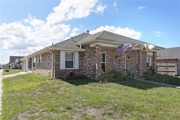 $260,000 | 4528 Stella Drive, Meraux, LA 70075