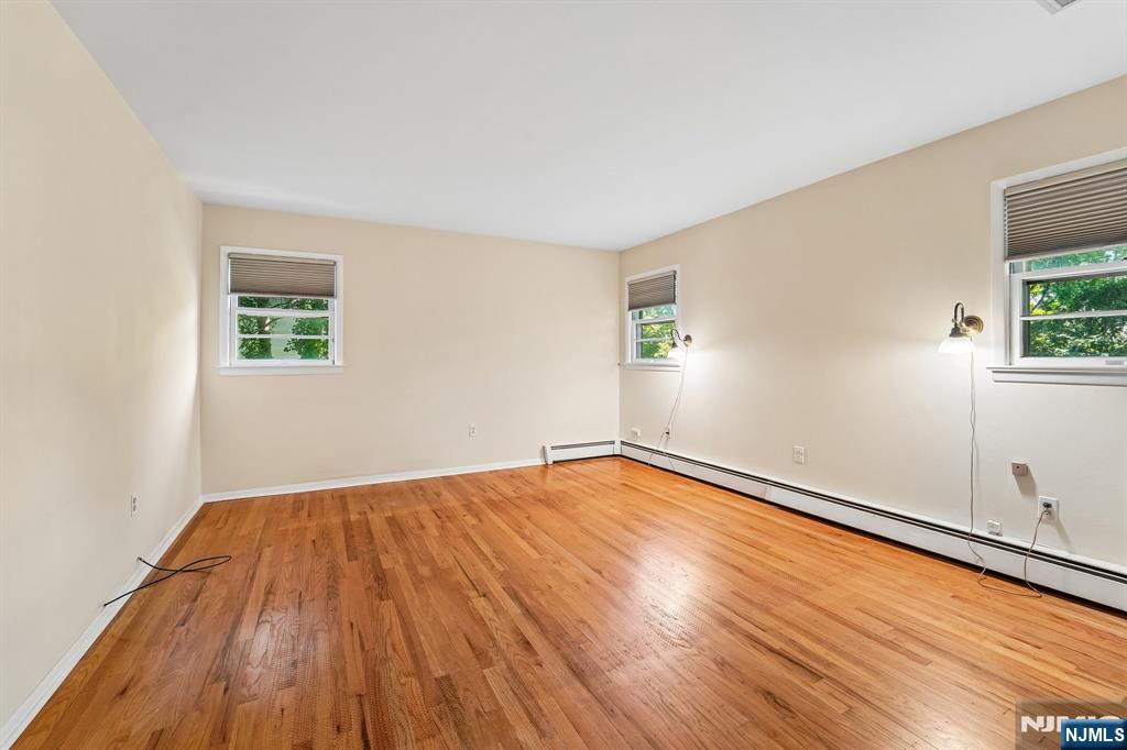 41-57 Rys Terrace Fair Lawn, NJ 07410 - Photo 21 of 32