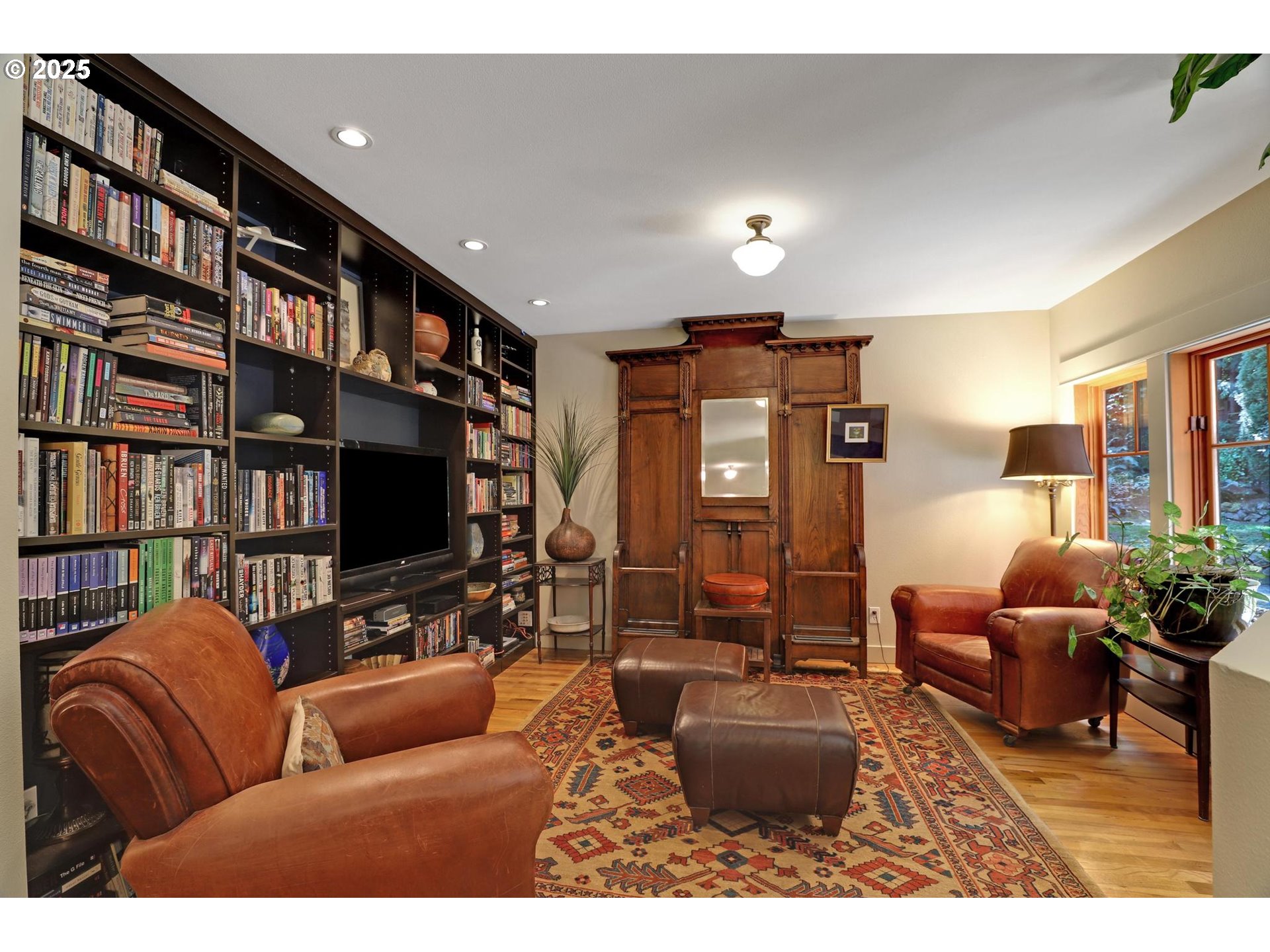 1690 Southwest Midvale Road Portland, OR 97219 - Photo 11 of 46 Gallery Image 11