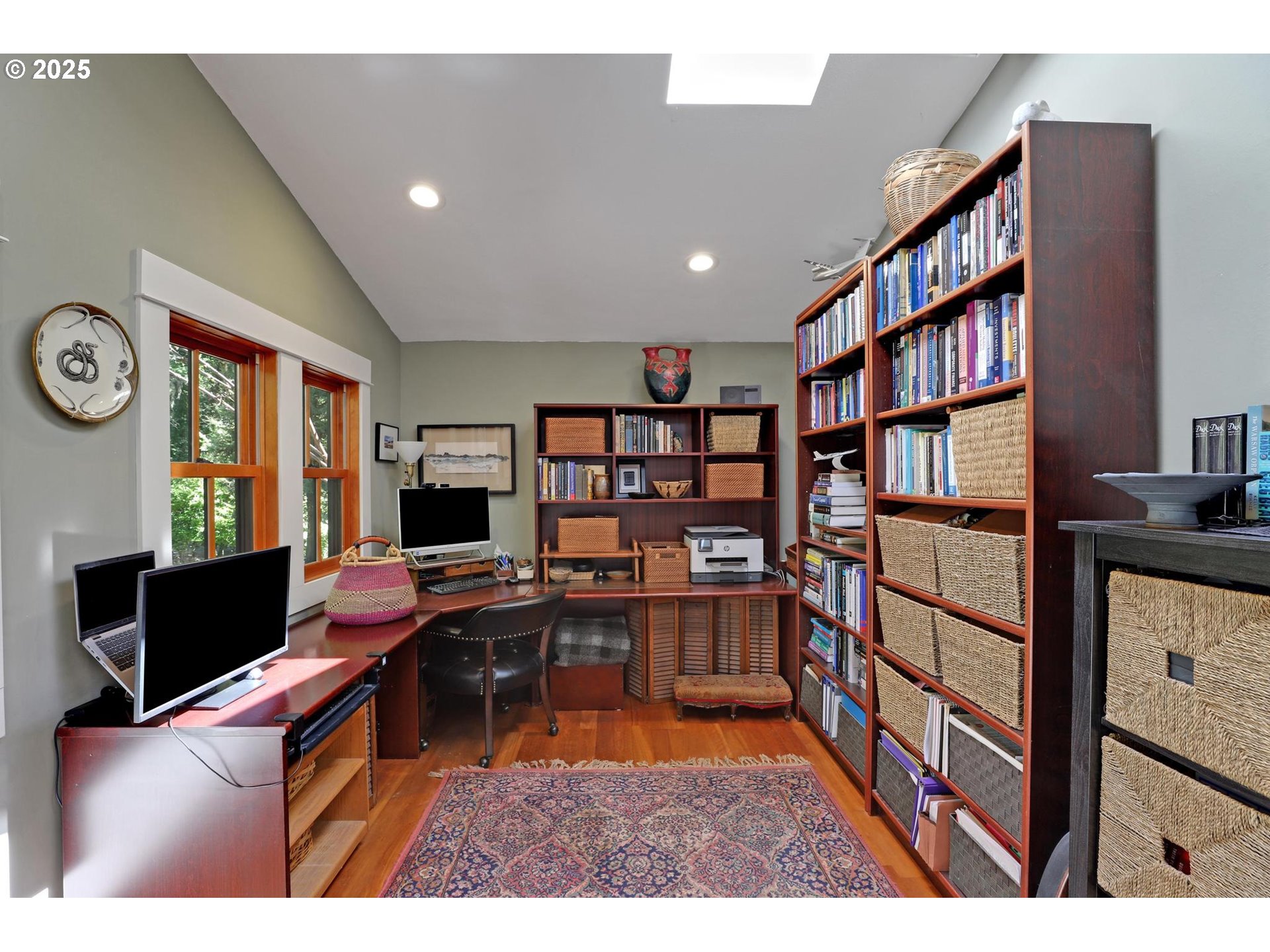 1690 Southwest Midvale Road Portland, OR 97219 - Photo 19 of 46 Gallery Image 19