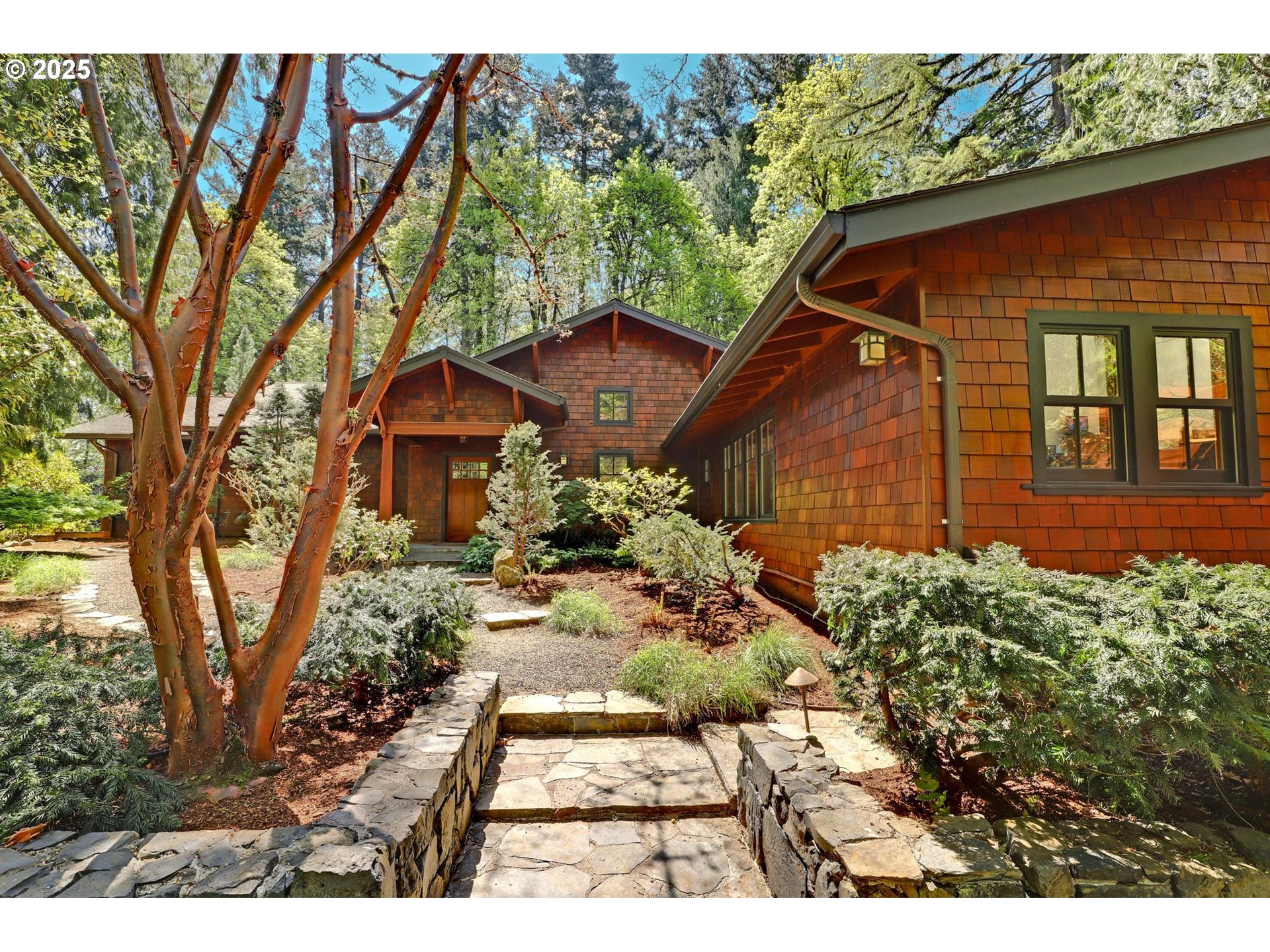 1690 Southwest Midvale Road Portland, OR 97219 - Photo 3 of 46 Gallery Image 3