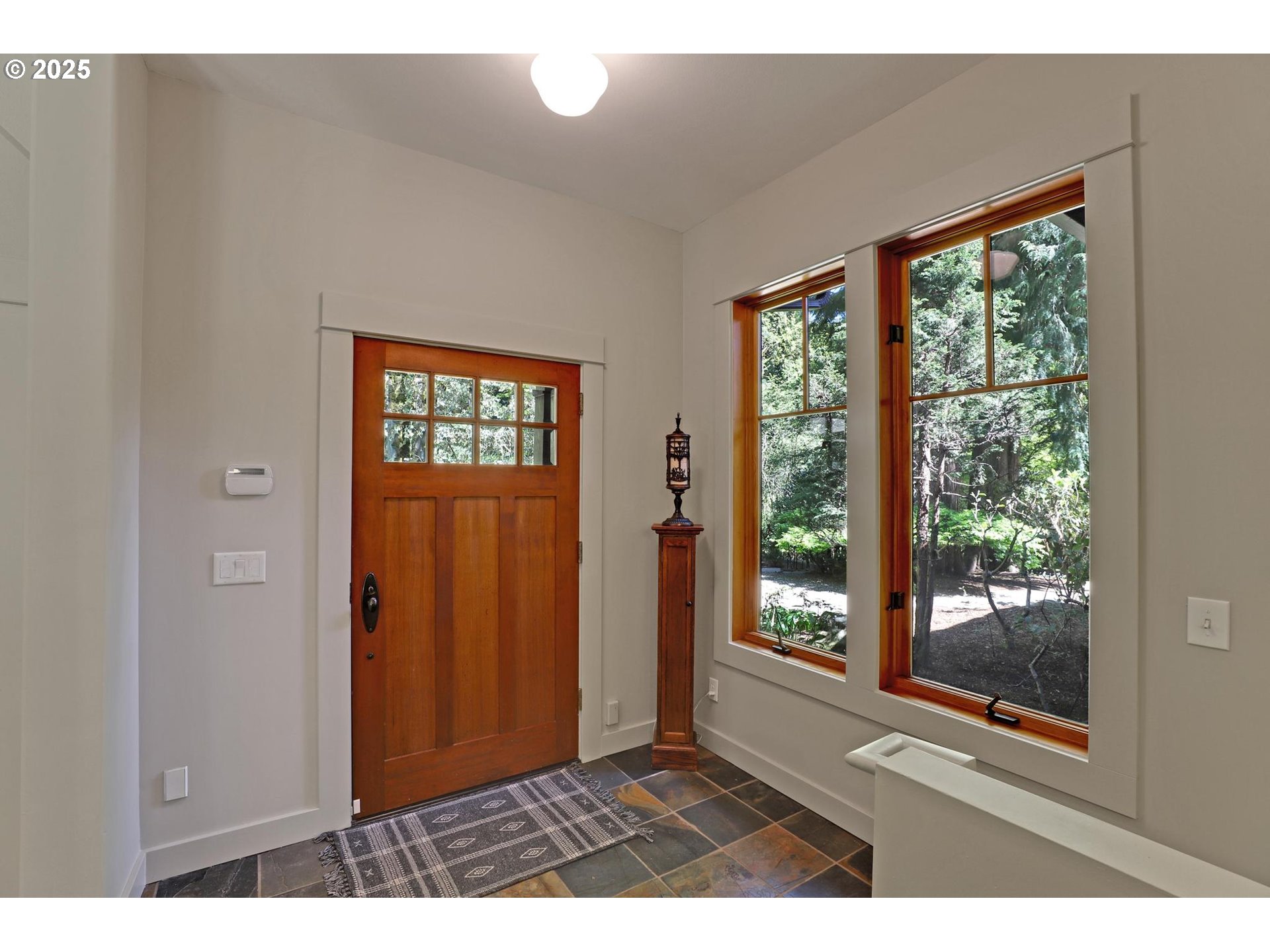 1690 Southwest Midvale Road Portland, OR 97219 - Photo 6 of 46 Gallery Image 6