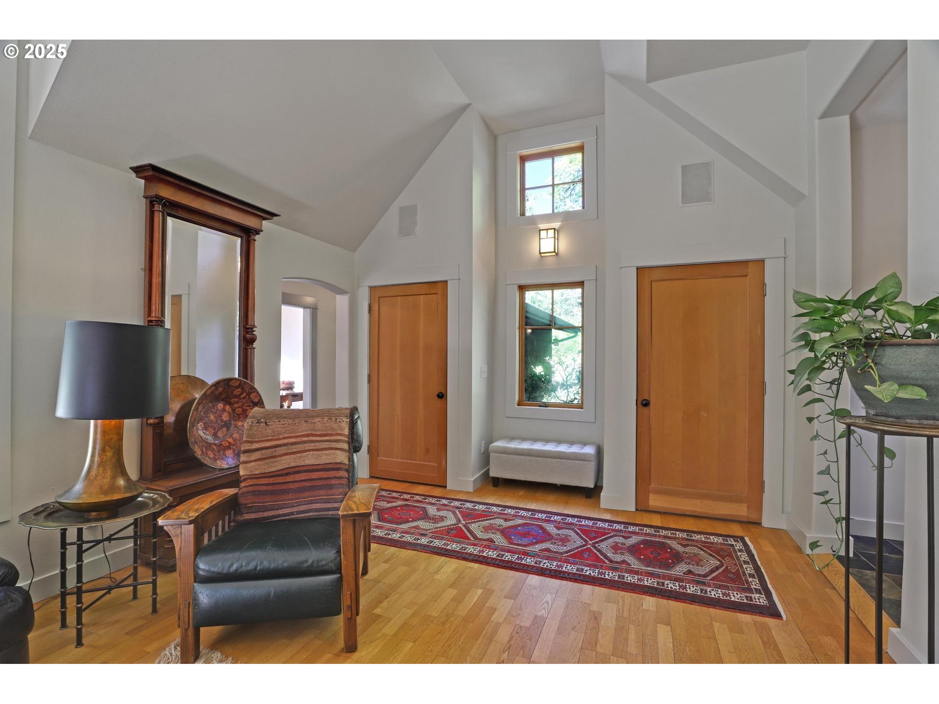 1690 Southwest Midvale Road Portland, OR 97219 - Photo 9 of 46 Gallery Image 9