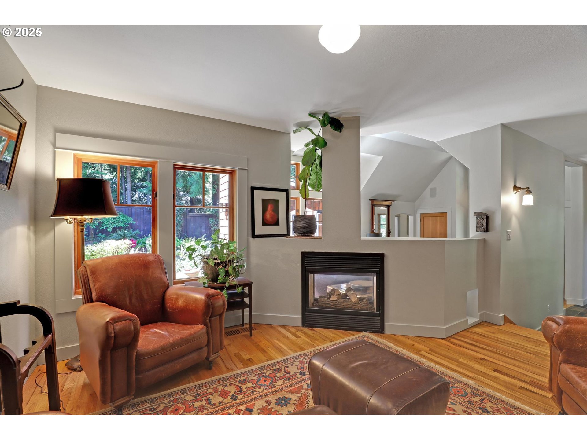 1690 Southwest Midvale Road Portland, OR 97219 - Photo 10 of 46 Gallery Image 10